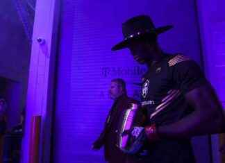 Israel Adesanya begins fight camp for UFC return with a focus on crushing opponents news-13062024-194506