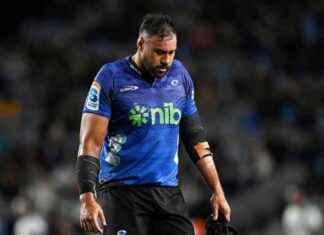 Patrick Tuipulotu ruled out of Super Rugby playoffs
New Title: Blues Captain Tuipulotu Sidelined for Super Rugby Playoffs news-14062024-195953