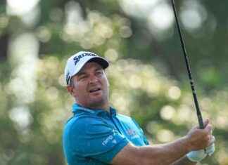Ryan Fox makes the cut at US Open
Kiwi Golfer Ryan Fox Advances at US Open news-15062024-002754