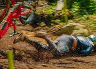 Downhill Brutality at Val di Sole DH World Cup 2024: Shreddit Highlights news-19062024-031640