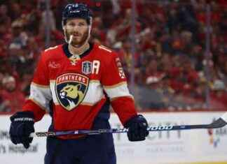 Matthew Tkachuk Faces Hostile Reception in Edmonton news-22062024-024125