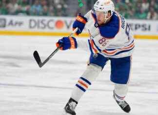 NHL Draft: Oilers Decline Offer Sheets, Blues Acquire Broberg and Holloway – ESPN news-21082024-002657