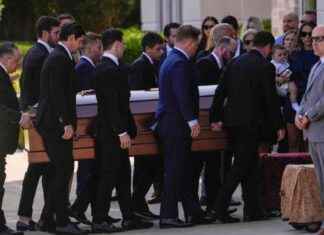 Gaudreau Brothers Remembered: Hockey Community and Family Mourn at Funeral news-10092024-030317