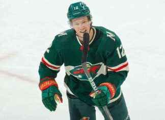 Wild Forward Matt Boldy Injury Update: Potential Absence from Season Opener news-24092024-132734