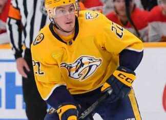 Flames Sign Tyson Barrie to 1-Year Contract: Latest NHL News news-04102024-051541