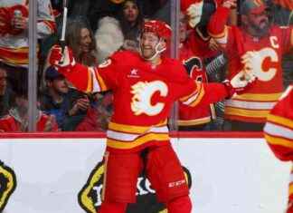 Top Fantasy Hockey Pickups: Huberdeau and Stankoven Shine – ESPN news-14102024-193209