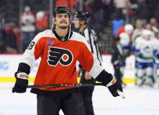 Top Fantasy Hockey Pickups: Frost and Hayton Shine on Power Play – ESPN news-21102024-202255