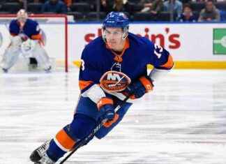 Mathew Barzal Injury Update: Islanders Star Leaves Road Trip – ESPN news-01112024-235251