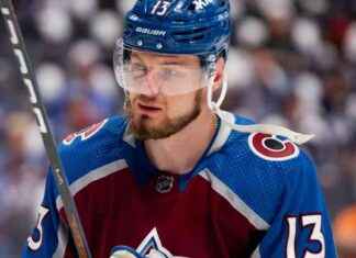 Valeri Nichushkin Cleared to Practice with Avalanche – Latest Update news-04112024-224714