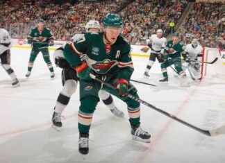 Kirill Kaprizov Injury Update: Wild Star Returns After Hit by Puck news-06112024-105546