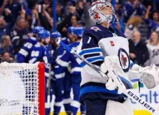 NHL: Jets Suffer First Road Loss, Second Defeat of Season vs. Lightning news-15112024-093926