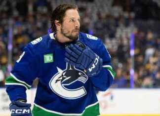 Canucks’ J.T. Miller Takes Leave as Team’s Leading Goal Scorer news-20112024-100248