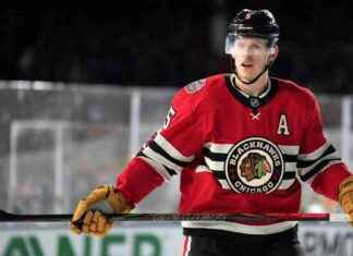 Blackhawks’ Connor Murphy Placed on Injured Reserve with Groin Injury blackhawks-connor-murphy-placed-on-njured-reserve-with-groin-njury