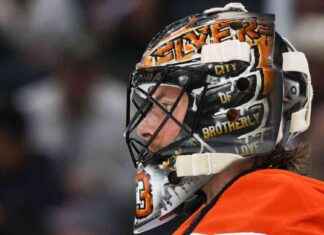 Samuel Ersson Steps in for Markstrom at 4 Nations Tournament samuel-ersson-steps-in-for-markstrom-at-4-nations-tournament