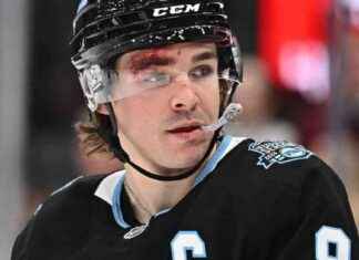 Utah’s Keller Scores After Being Hit by Puck in Return – ESPN utahs-keller-scores-after-being-hit-by-puck-in-return-espn