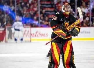 Dustin Wolf Saves Calgary Flames: Season Turnaround Success dustin-wolf-saves-calgary-flames-season-turnaround-success