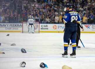 Blues defeat Jets with Pavel Buchnevich’s hat trick – Game 3 blues-defeat-jets-with-pavel-buchnevichs-hat-trick-game-3