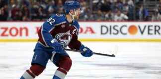 landeskog-returns-for-game-3-after-3-year-nhl-absence