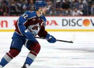 Landeskog Returns for Game 3 After 3-Year NHL Absence landeskog-returns-for-game-3-after-3-year-nhl-absence
