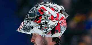 kochetkov-to-start-in-net-for-game-3-as-hurricanes-look-to-shift-momentum-espn