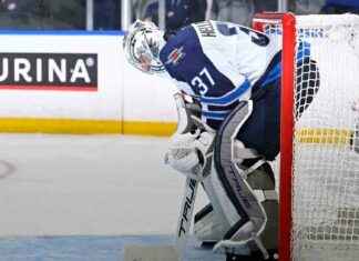 Struggling Jets goalie Hellebuyck benched in ongoing playoff struggle struggling-jets-goalie-hellebuyck-benched-in-ongoing-playoff-struggle