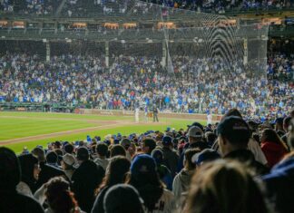 Chicago Blackhawks Games: Discover Exciting Moments On Ice